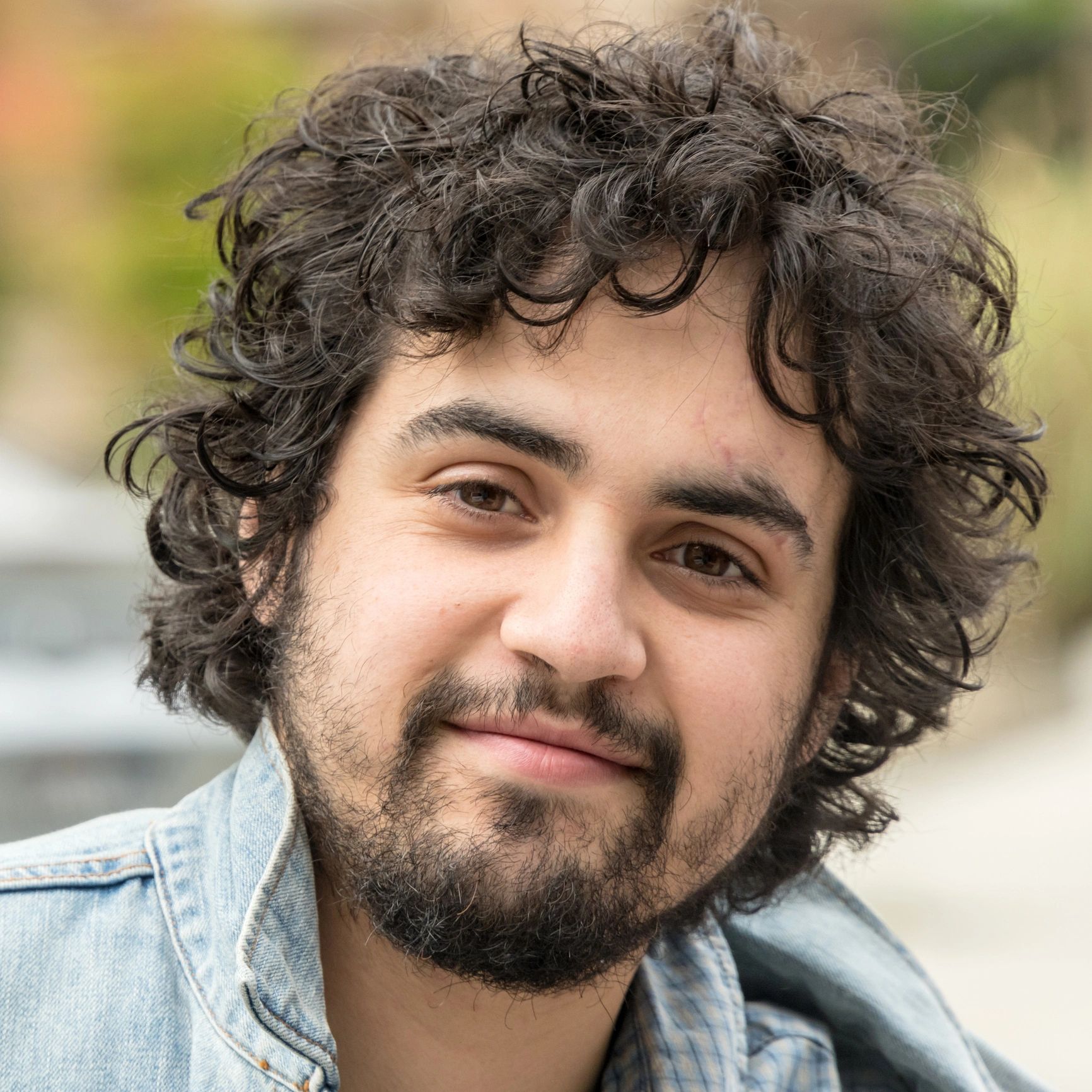 Portrait of a smiling traveler